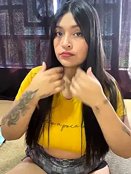 Snapshot of Aurora_fire1 chatting on November 2025 05:57:02 PM Aurora fire1 online show from November 2025 05:57:02 PM