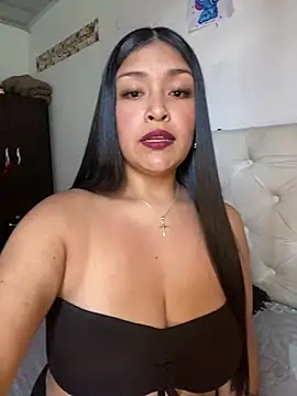 Snapshot of Aurora_fire1 chatting on January 2026 07:11:01 PM Aurora fire1 online show from January 2026 07:11:01 PM