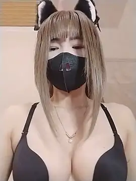 Helen69x online show from April 2026 03:06:01 PM