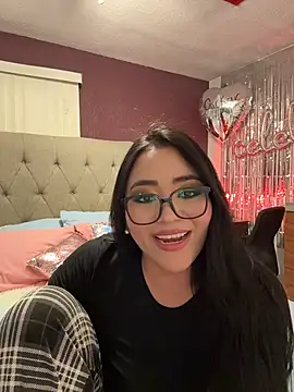 MyHoneyFrida online show from December 2025 06:20:02 AM