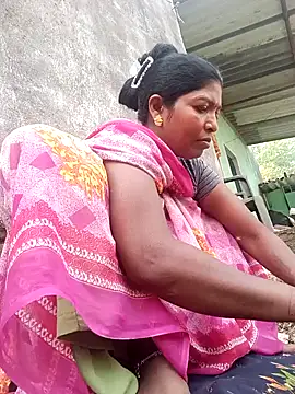 Jivika Jaiswal online show from October 2025 02:01:02 AM