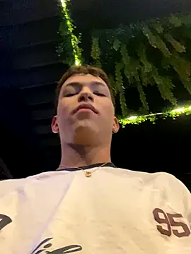 Thiago blsd online show from September 2025 04:03:01 AM