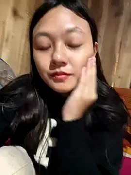 mai-xinh online show from November 2025 12:45:02 AM