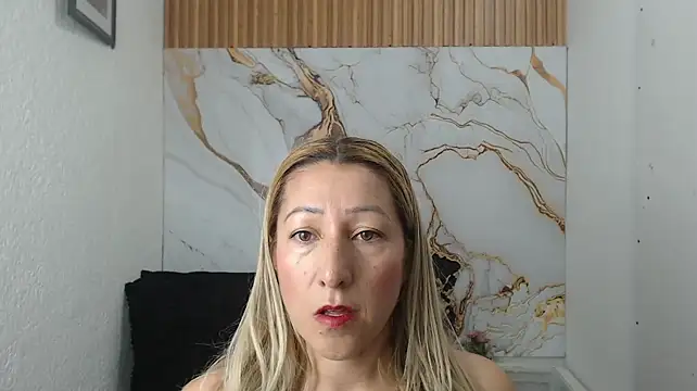 swetchrystal online show from September 2025 12:37:01 PM
