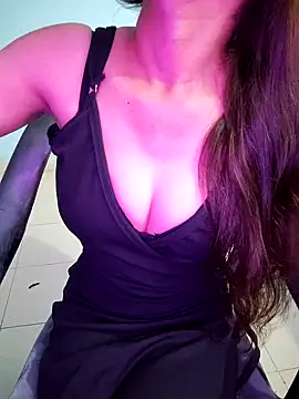 queen visakha online show from October 2025 06:58:01 AM