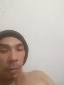 Snapshot of Shawnzinho chatting on June 2026 04:11:01 PM Shawnzinho online show from June 2026 04:11:01 PM