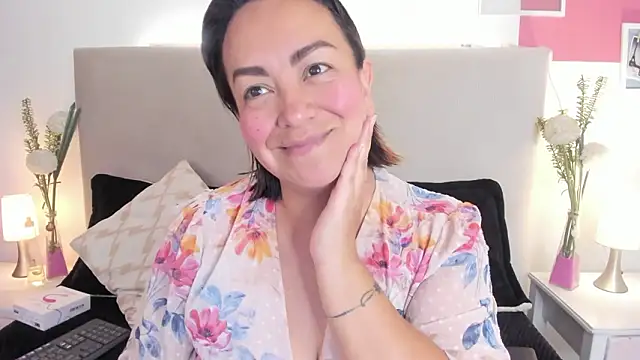 Angel Velvet online show from March 2026 03:08:01 PM