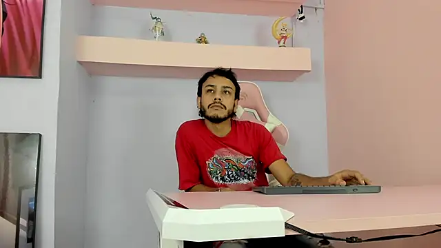 Snapshot of Boss_Domiinator chatting on May 2026 11:27:01 AM Boss Domiinator online show from May 2026 11:27:01 AM