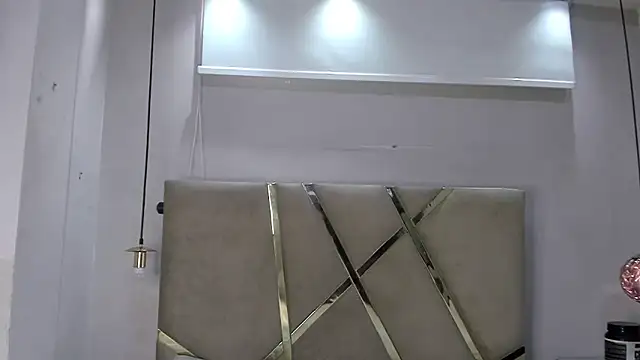 HunterHeat  online show from October 2025 01:01:02 PM