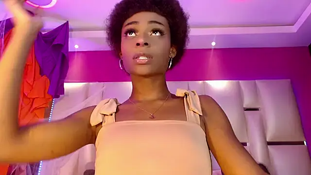 MariahMendezz online show from October 2025 04:37:01 AM