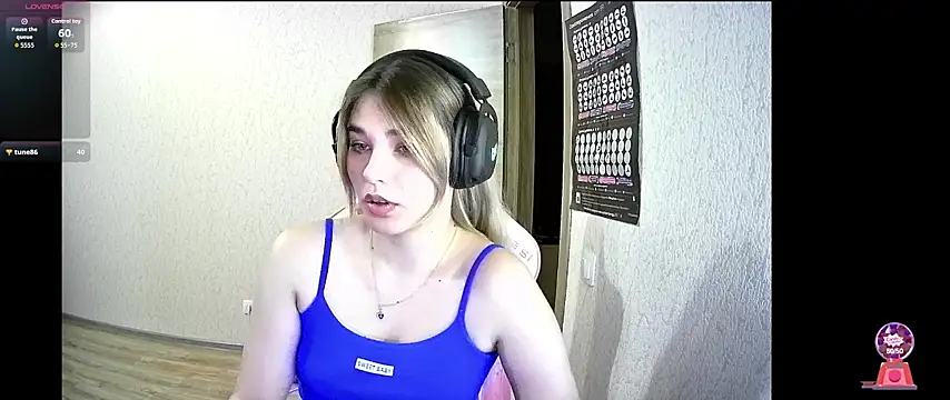 Kris Moss online show from October 2025 10:10:01 PM