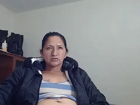 Lucy Squirt69 online show from October 2025 02:12:02 AM