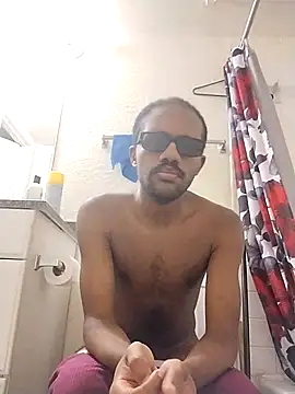 Snapshot of moneybaggtj chatting on September 2025 04:18:01 PM moneybaggtj online show from September 2025 04:18:01 PM