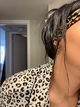 Prettygirl6070 online show from April 2026 07:50:02 PM