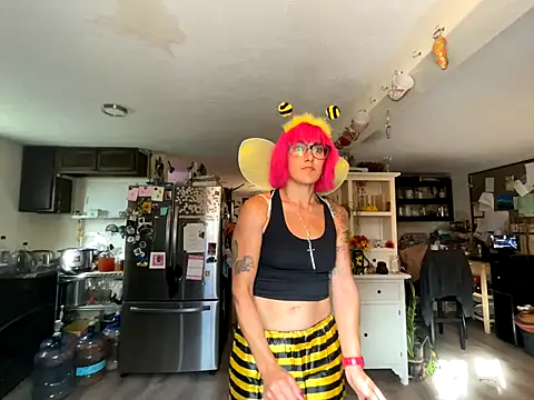 Snapshot of kinkycanner chatting on October 2025 10:15:01 PM kinkycanner online show from October 2025 10:15:01 PM