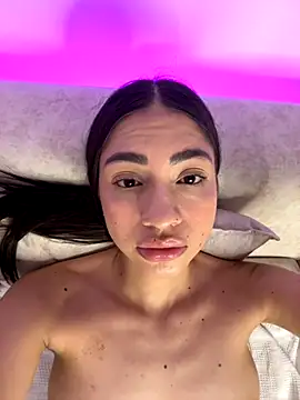 Snapshot of alannasexy__ chatting on November 2025 05:23:01 PM alannasexy online show from November 2025 05:23:01 PM