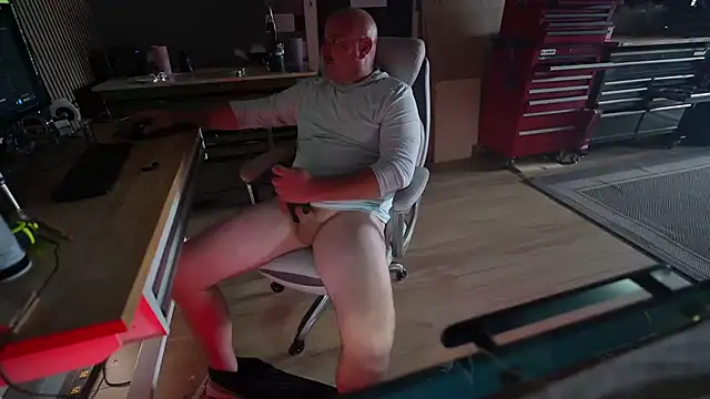 Soundfreak online show from September 2025 05:49:01 PM