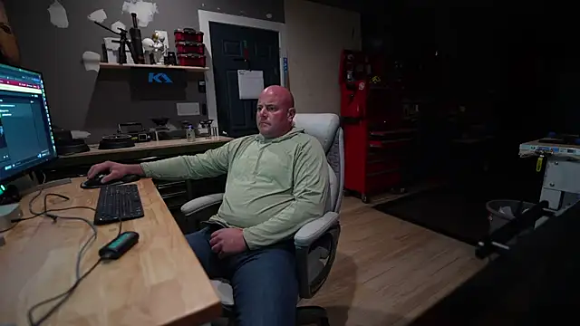 Soundfreak online show from October 2025 04:12:01 AM