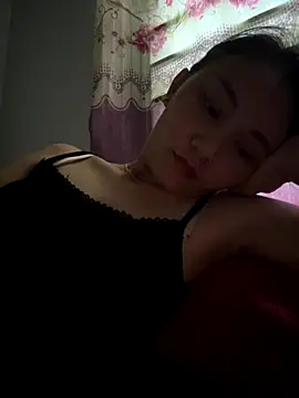 Snapshot of Almond-cute chatting on September 2025 09:11:02 AM Almond-cute online show from September 2025 09:11:02 AM