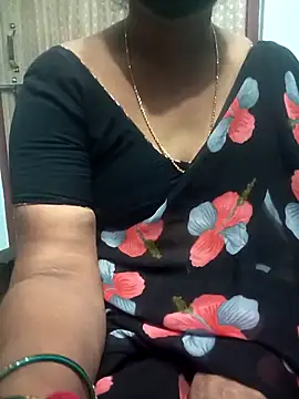 Snapshot of Mee_harini-telugupilla chatting on May 2026 08:08:02 AM Mee harini-telugupilla online show from May 2026 08:08:02 AM