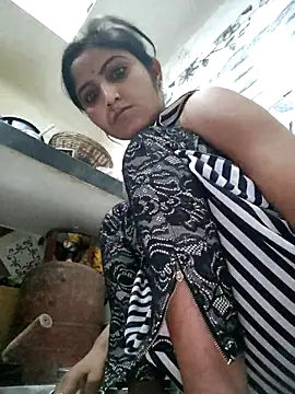 LUCKY cut online show from March 2026 02:06:01 AM