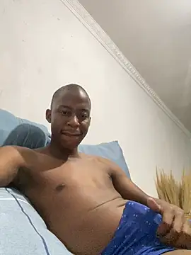 Snapshot of dick4mami chatting on February 2026 10:43:01 PM dick4mami online show from February 2026 10:43:01 PM