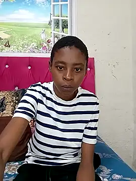 SweetSlenderChoc online show from May 2026 01:58:02 AM