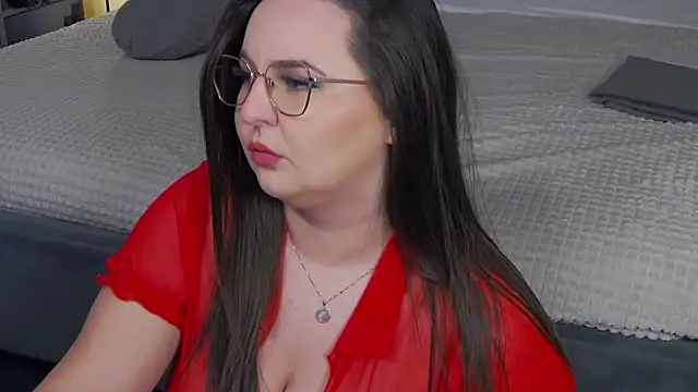 Mia Swano online show from November 2025 01:17:02 AM