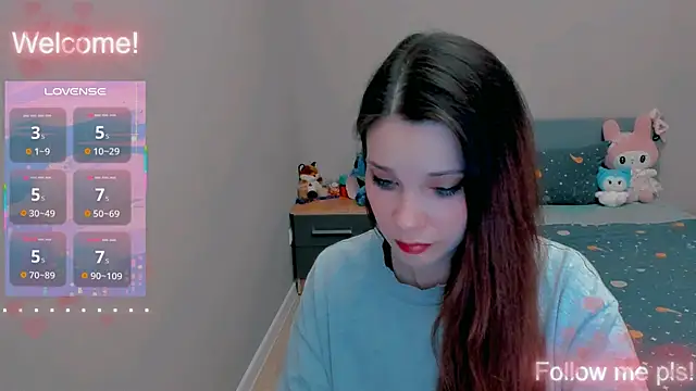 Snapshot of Kitten_Alissa chatting on April 2026 05:43:01 PM Kitten Alissa online show from April 2026 05:43:01 PM