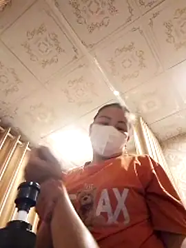 Snapshot of Teena_tiny chatting on December 2025 05:31:02 PM Teena tiny online show from December 2025 05:31:02 PM