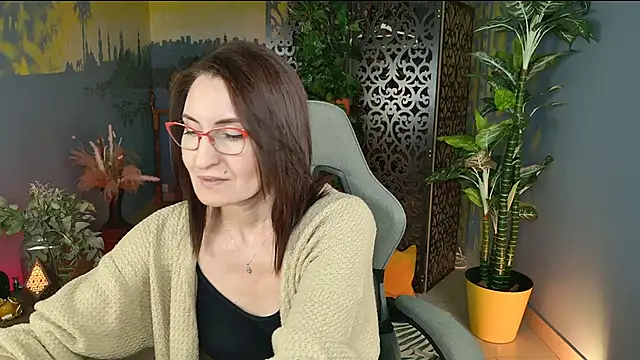 UnaTerra online show from November 2025 09:08:01 AM