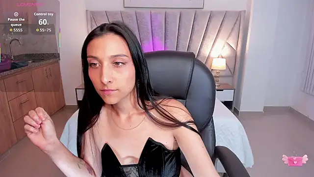 Snapshot of Kristen_Rousse chatting on January 2026 09:05:02 PM Kristen Rousse online show from January 2026 09:05:02 PM