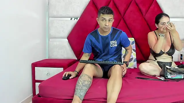 Kity spiderr online show from February 2026 12:37:01 PM