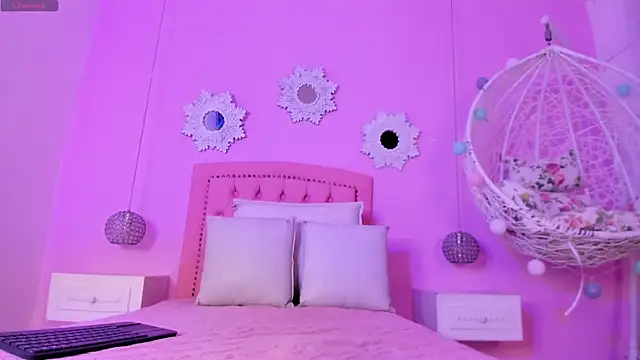 CannelaSmith online show from January 2026 05:16:02 PM