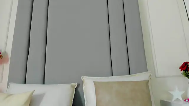 CannelaSmith online show from July 2026 02:05:02 AM