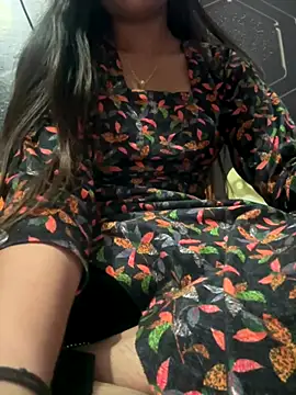 Snapshot of Sexylella143 chatting on November 2025 05:17:02 AM Sexylella143 online show from November 2025 05:17:02 AM