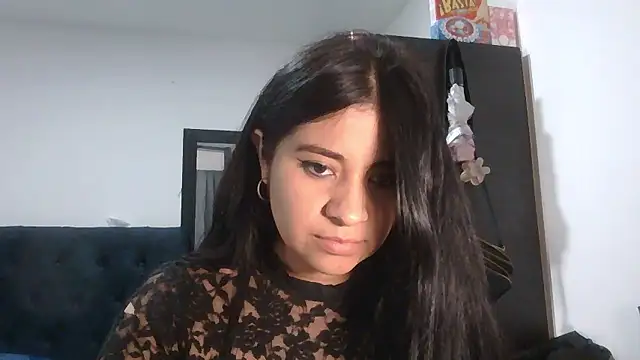 Snapshot of ValerieLove_ chatting on January 2026 07:17:02 PM ValerieLove online show from January 2026 07:17:02 PM