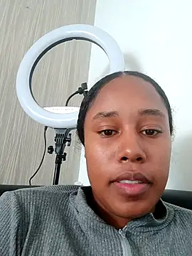 MoniqueMulberry online show from September 2025 07:06:02 PM