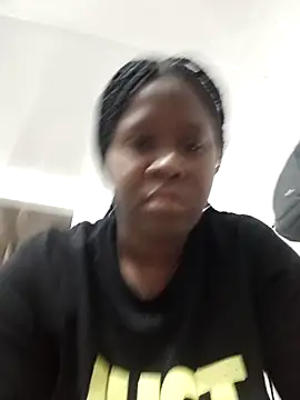 Snapshot of Megan_boobss chatting on September 2025 03:14:01 PM Megan boobss online show from September 2025 03:14:01 PM