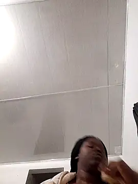 Snapshot of Megan_boobss chatting on September 2025 01:06:01 AM Megan boobss online show from September 2025 01:06:01 AM