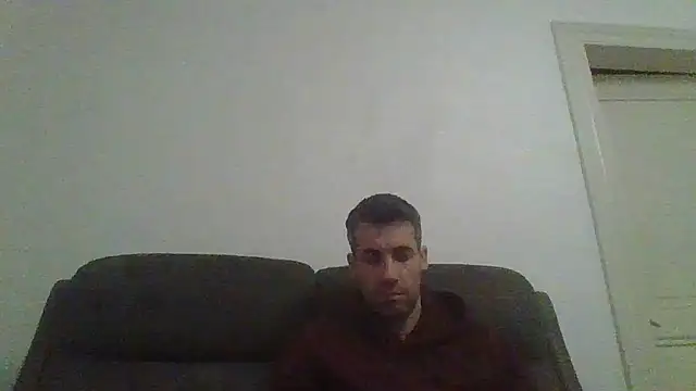Snapshot of JulioIsHere4you chatting on February 2026 11:00:01 PM JulioIsHere4you online show from February 2026 11:00:01 PM