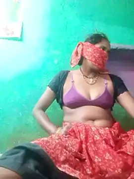 CUTE-004 online show from April 2026 08:30:01 AM