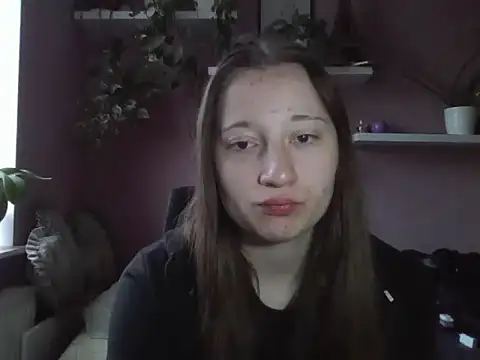 LindaPretty online show from September 2025 06:18:01 AM