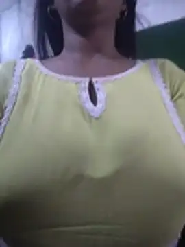 Snapshot of your_favourite_bhabhi chatting on July 2026 07:04:02 AM your favourite bhabhi online show from July 2026 07:04:02 AM