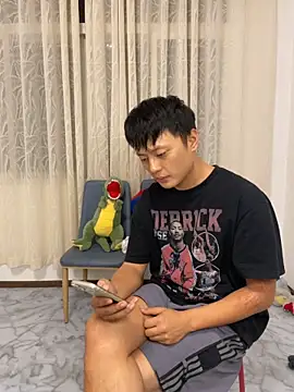 Snapshot of Acuteman chatting on October 2025 04:40:02 PM Acuteman online show from October 2025 04:40:02 PM