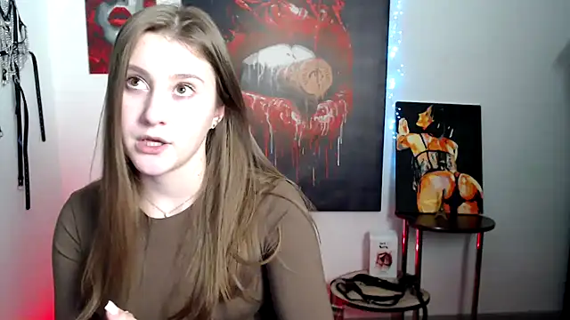 Snapshot of Milka_kamila chatting on February 2026 01:56:01 PM Milka kamila online show from February 2026 01:56:01 PM