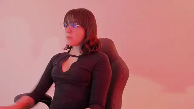 AnnaraLein online show from January 2026 03:31:01 AM