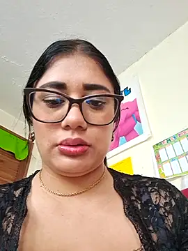Snapshot of Monse--145 chatting on October 2025 01:22:01 PM Monse--145 online show from October 2025 01:22:01 PM