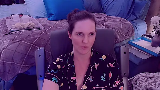 ninajaymes online show from February 2025 01:03:01 PM