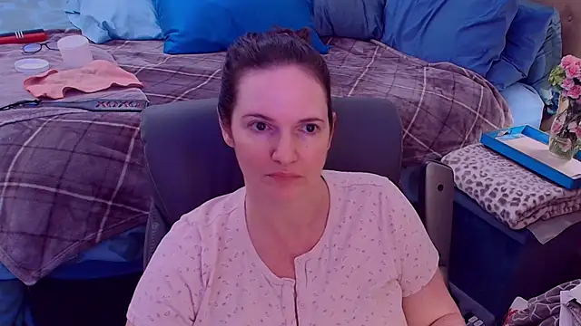 ninajaymes online show from September 2025 09:47:02 PM